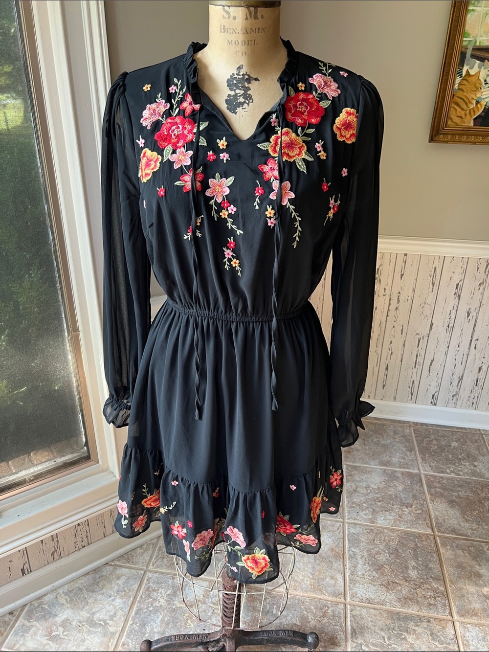 Savanna Jane Black Long-Sleeve Floral Embroidered Dress